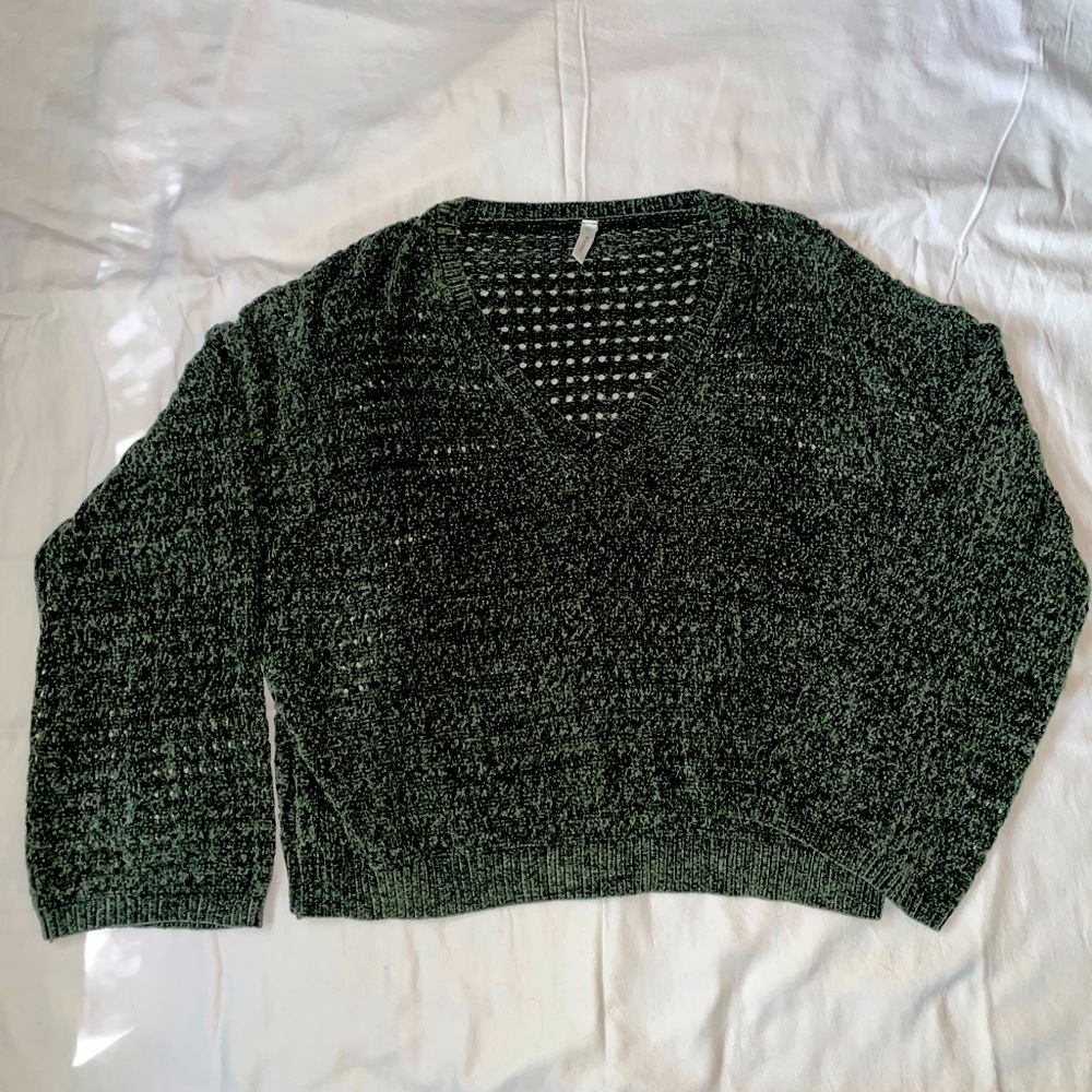 Wishlist Boutique Emerald Green Sweater M/L